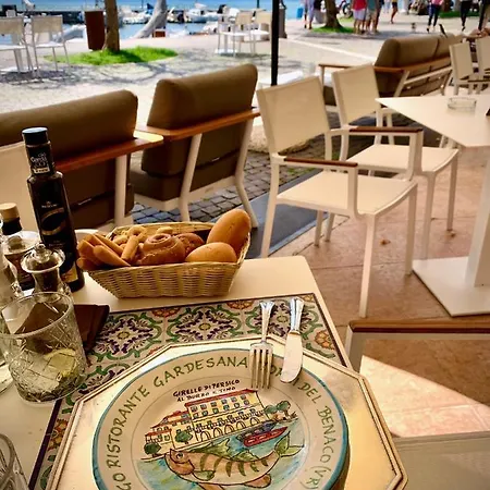 Albergo Gardesana Torri Del Benaco