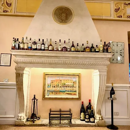 Hotel Albergo Gardesana 3*