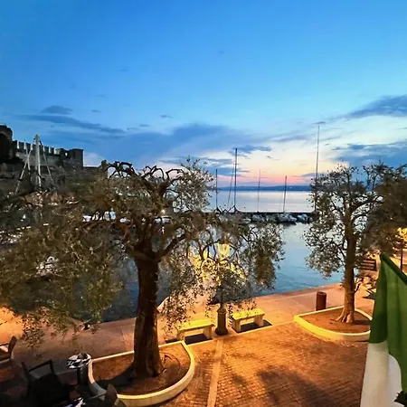 Gardesana Torri Del Benaco