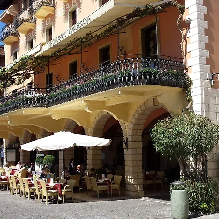 Gardesana Torri Del Benaco