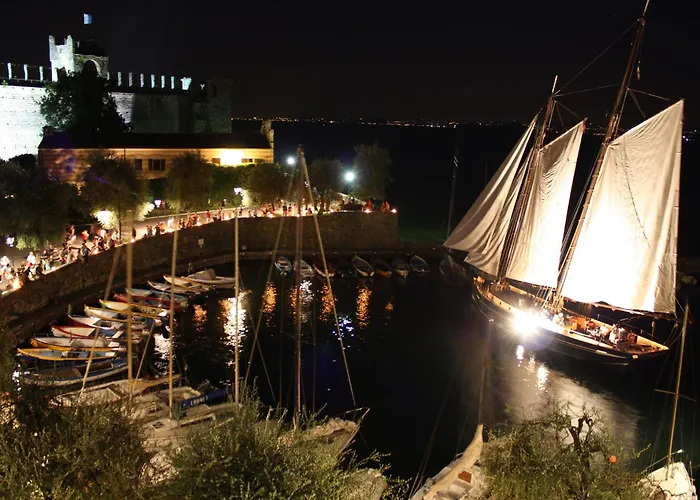 Hotel Gardesana 3*