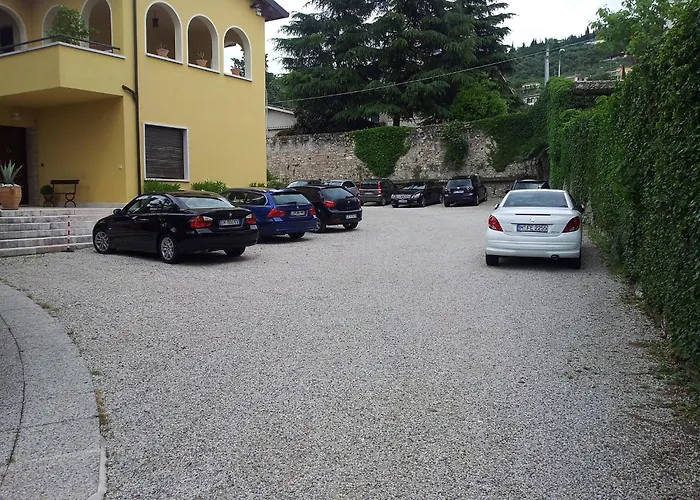 Hotel Gardesana 3*